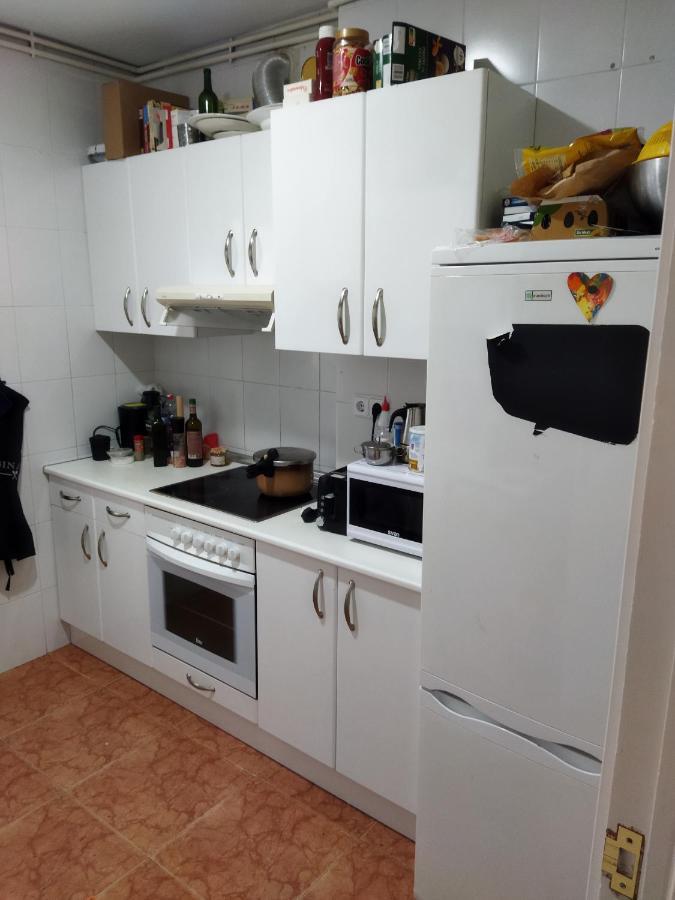 En Piso Con Bano Y Cocina Compartido Homestay Madrid
