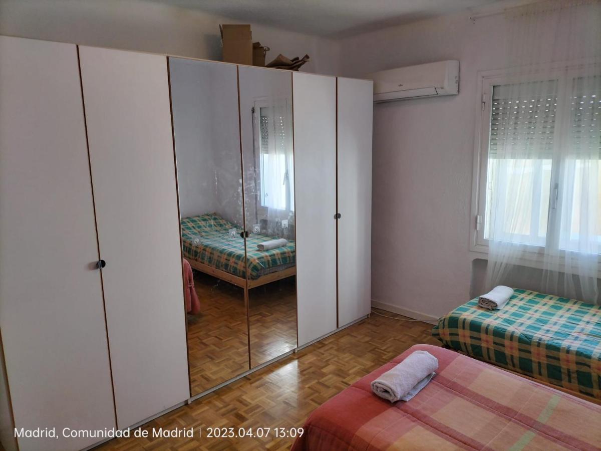 Homestay En Piso Con Bano Y Cocina Compartido